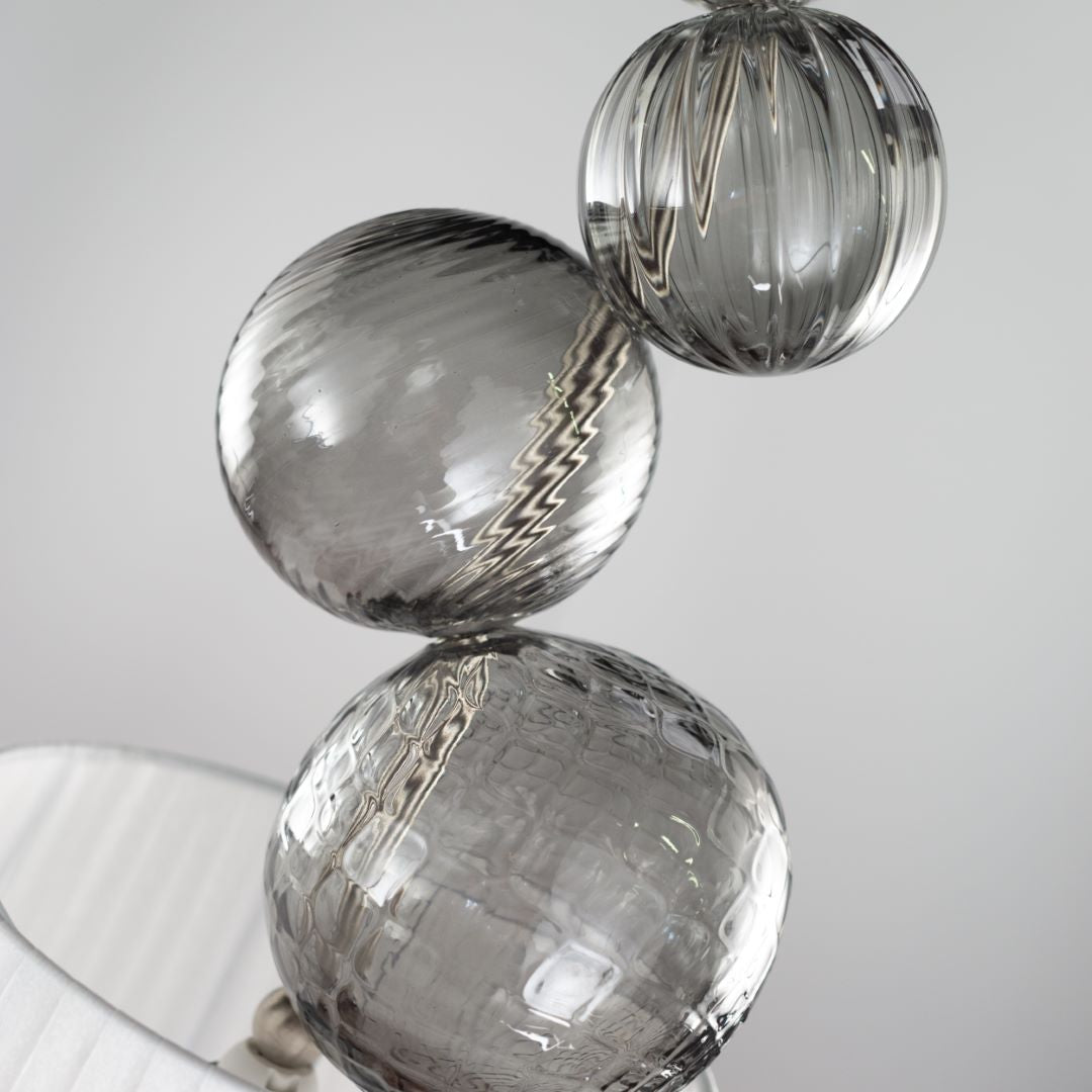 1 light pendant with glass spheres