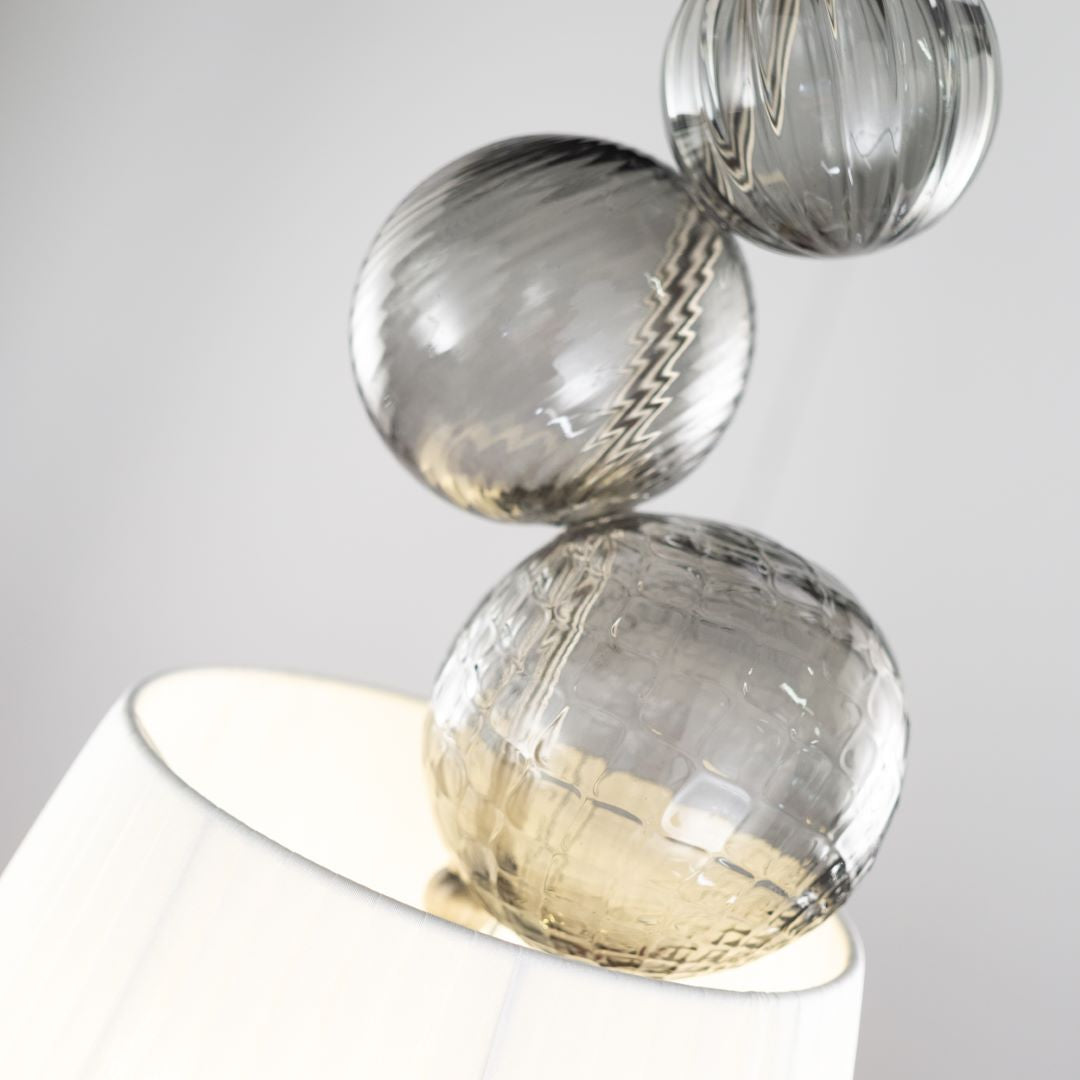 1 light pendant with glass spheres