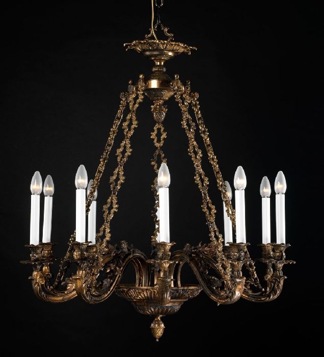 10 Light Classic Brass Chandelier