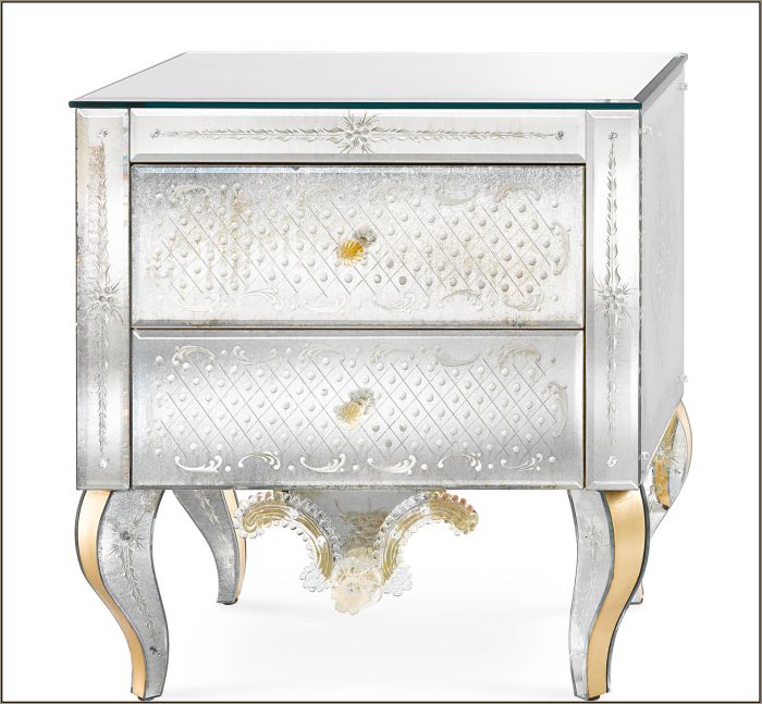 18Th Century-Style Engraved Venetian Mirrored Bedside Table